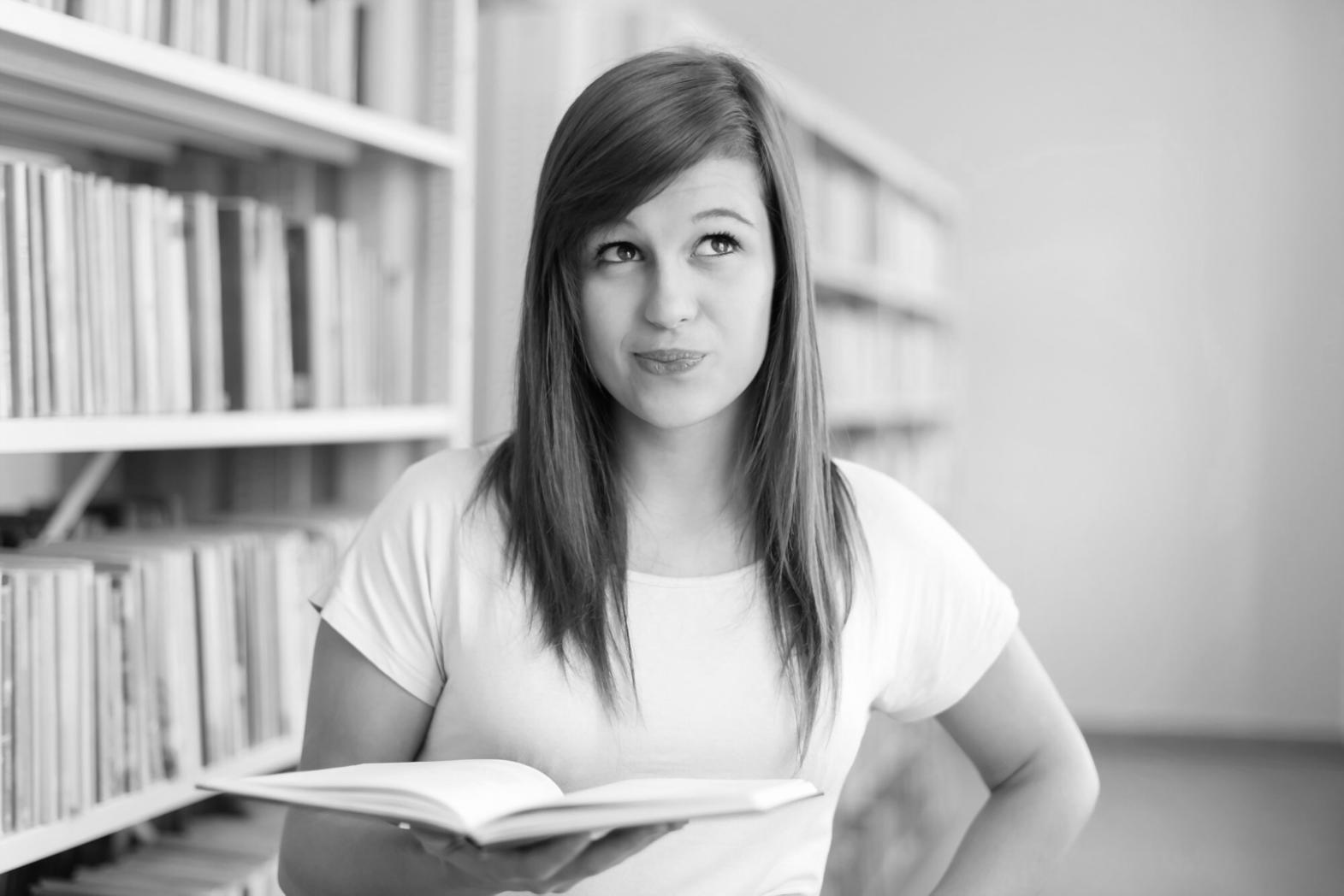 Erfolgreiche Absolventen bei einer Veranstaltung zum Thema Finanzielle Bildung